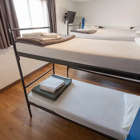 Hotel Travel 2*