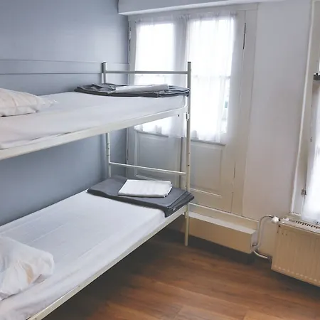 Travel 2* Amsterdam