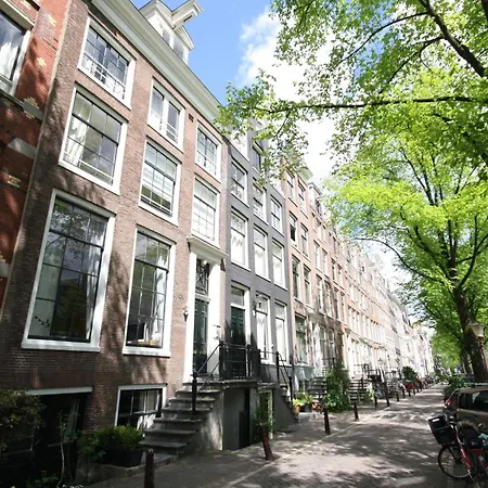 Bed & Breakfast Coho 3*