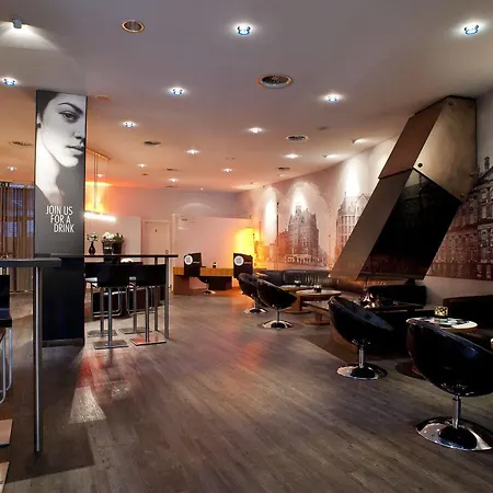 Hotel Inntel Centre 4*