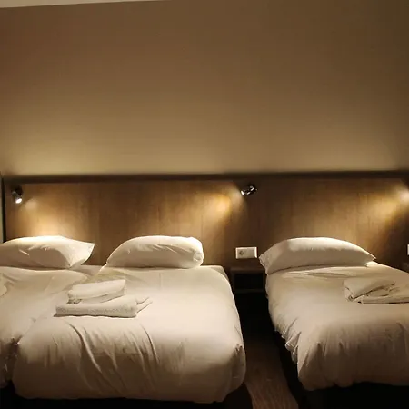 Aston Hotel
