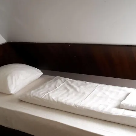 Hotel Damrak 2*