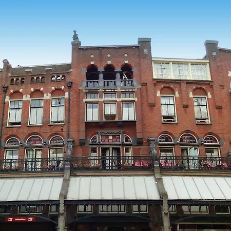 Nadia Hotel