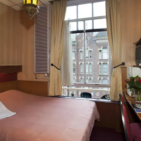 Hotel Nadia
