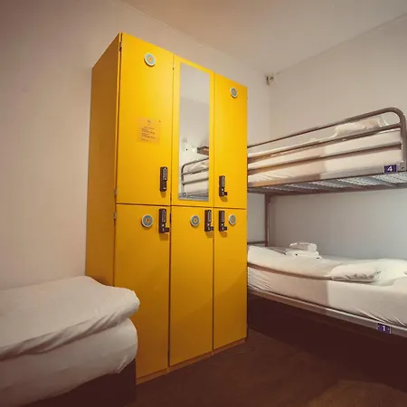 Tourist One Hotel
