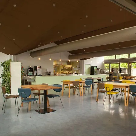 Auberge de jeunesse Wow *