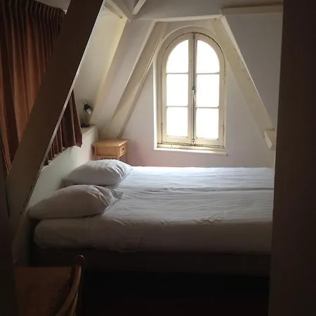 Hotel Budget Season Star Amsterdam