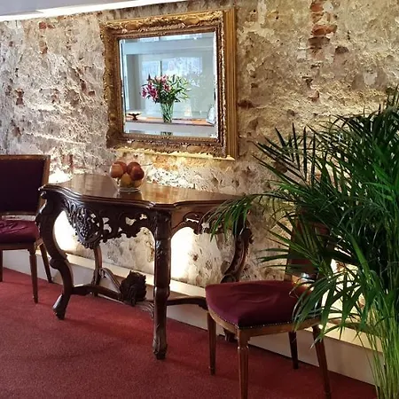 Hotel Rembrandtplein *