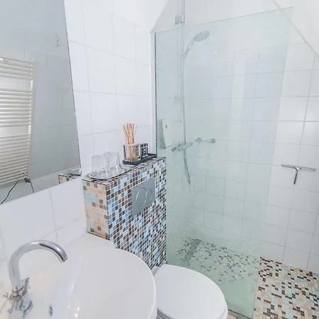 Hotell Amstel Corner 3*