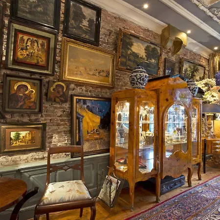 فندق مبيت وإفطار Breitner House 5*