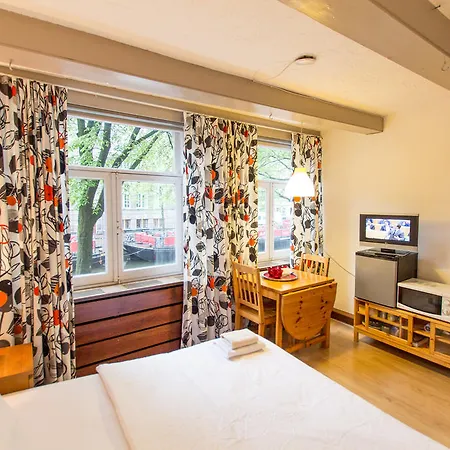 Green Apple Holiday - Lijnbaansgracht Amsterdam