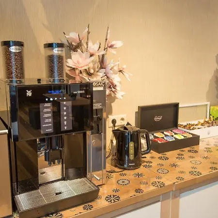 Hotel Mosaic Centre