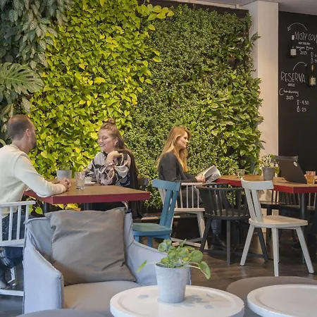 Conscious Vondelpark Hotel Amsterdam