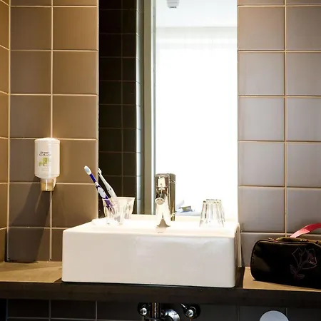 Hotel Conscious Vondelpark 3*