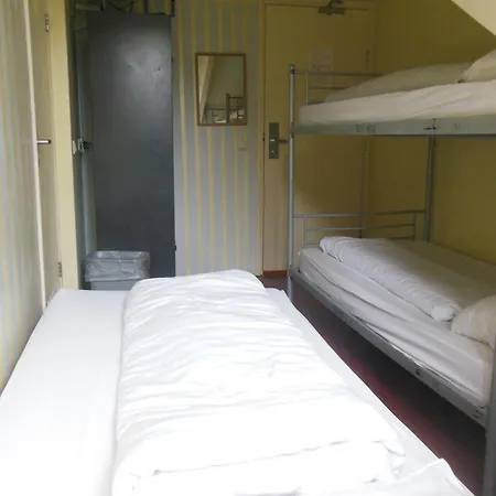 Sleep-inn Hostel