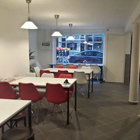 Sleep-inn Hostel