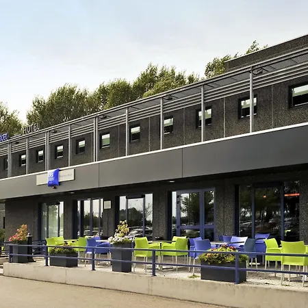 Ibis Budget Amsterdam Airport מלון 2*
