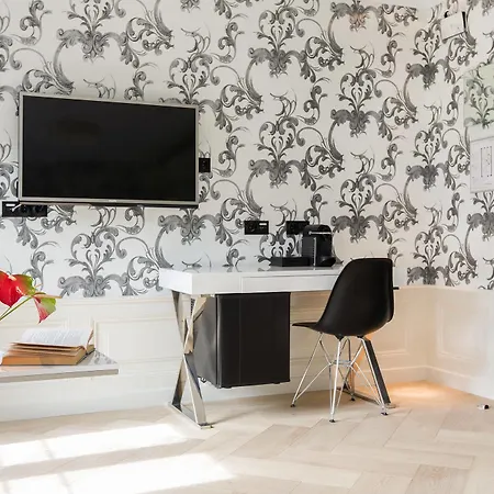 Hotel Canal 4*