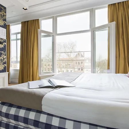 Canal Hotel