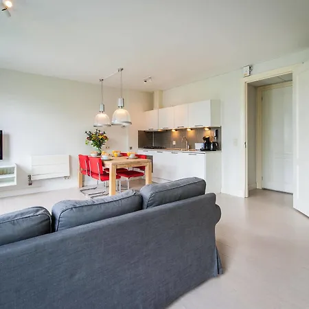 Short Group Dapper Market Serviced Apartment *