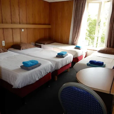 Sharm Otel 2*