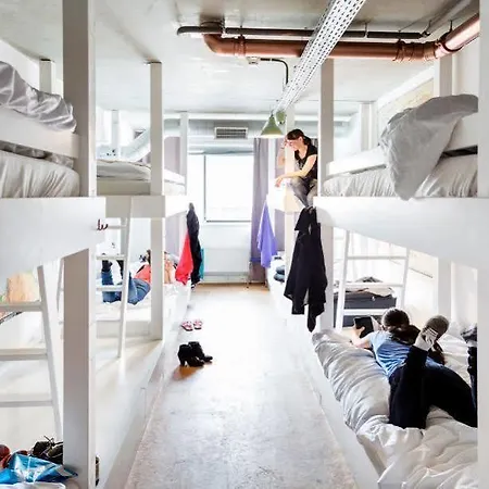 Clinkmama Hostel *