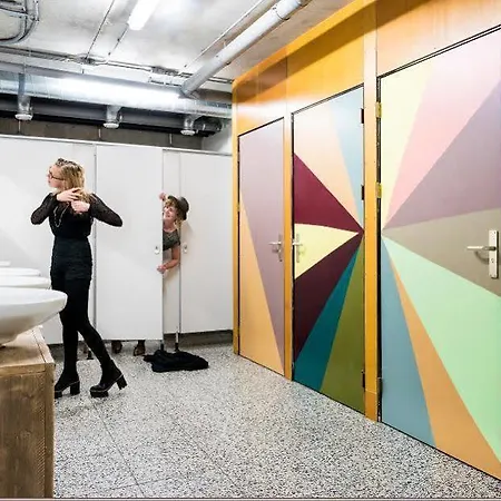 Clinkmama Hostel Amsterdam
