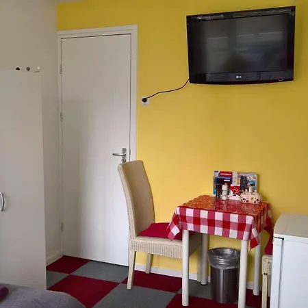 Bed And Breakfast Amsterdam Holy Dove Amsterdam