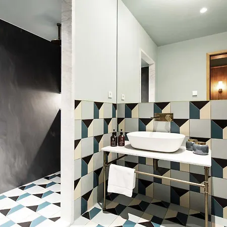 The July - Twenty Eight Hotel 4*