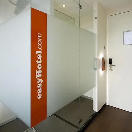 Easyhotel City Centre South