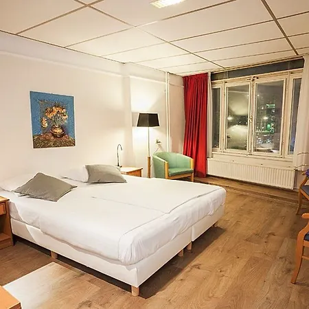 Delta City Center 3*