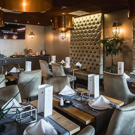 Luxury Hotel 5*