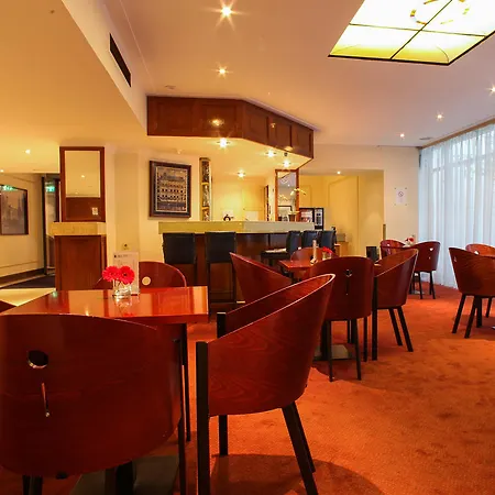 The Hoxton, 4*