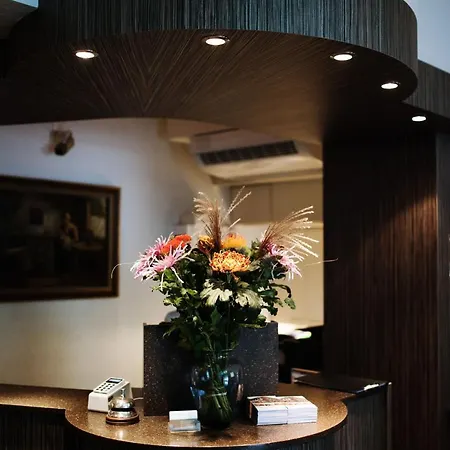 Hotel Savoy