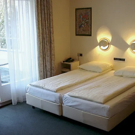 The Neighbour's Magnolia 3* Amsterdam