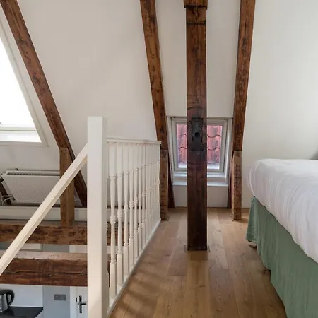 Romantic Guesthouse Prinsengracht Bed & Breakfast