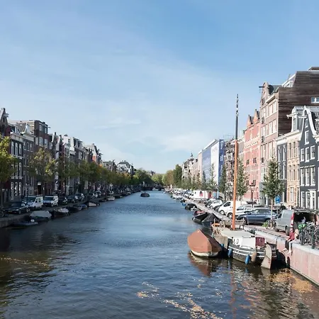 Romantic Guesthouse Prinsengracht Bed & Breakfast *