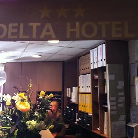 Hotel Delta City Center 3*