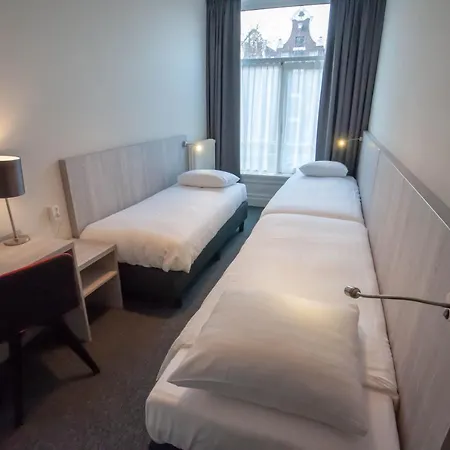Crown * Amsterdam