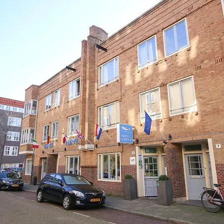 Flipper Hotel