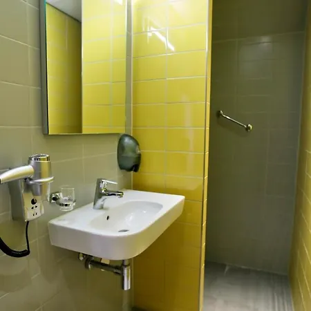 City Hotel Amsterdam 3* Amsterdam