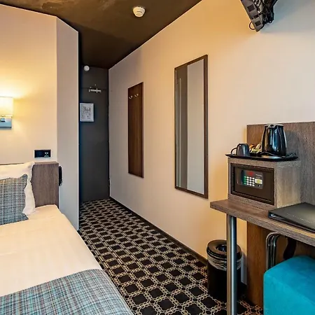 Hotel Cornelisz 3*