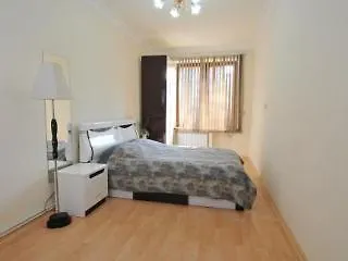 Apartment Red Light Studio