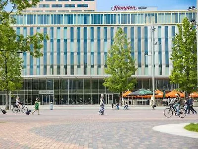 Hotel Hampton By Hilton Arena Boulevard 3*