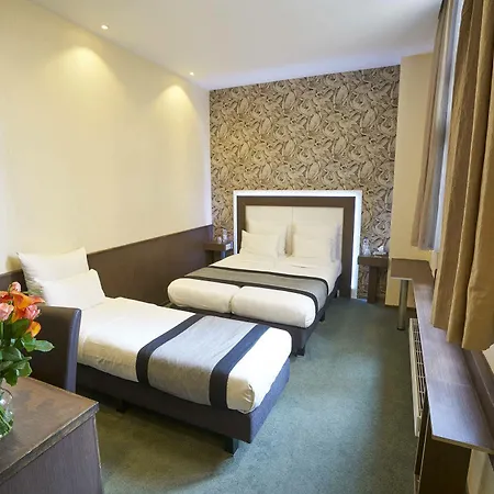 Hotel The Bird