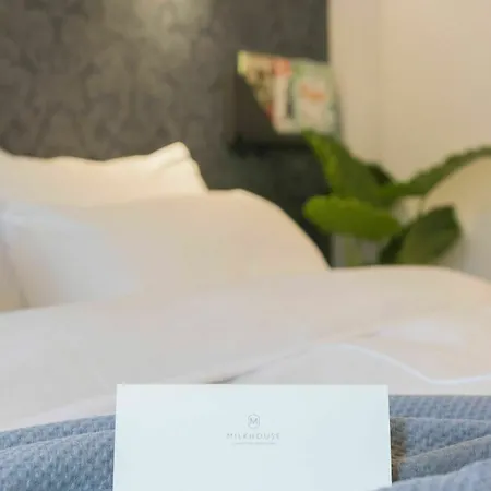 Milkhouse Luxury Oda ve Kahvaltı