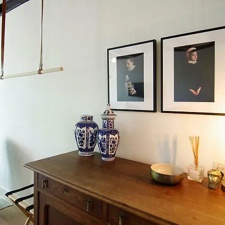 Guest house 1637: Historic Canal View Amsterdam