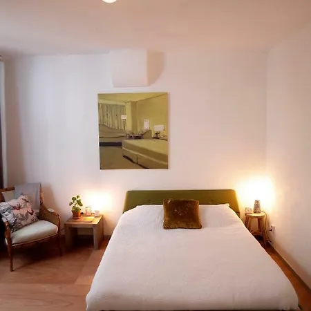 Bed & Breakfast The One Roomed