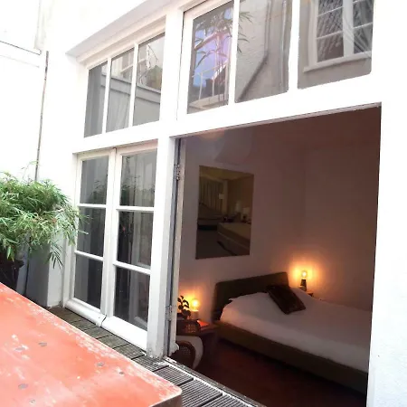 Bed & Breakfast The One Roomed 3*