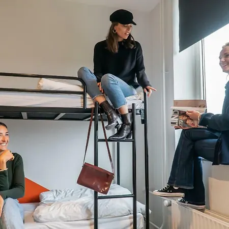 Hostal Via Amsterdam Diemerbrug